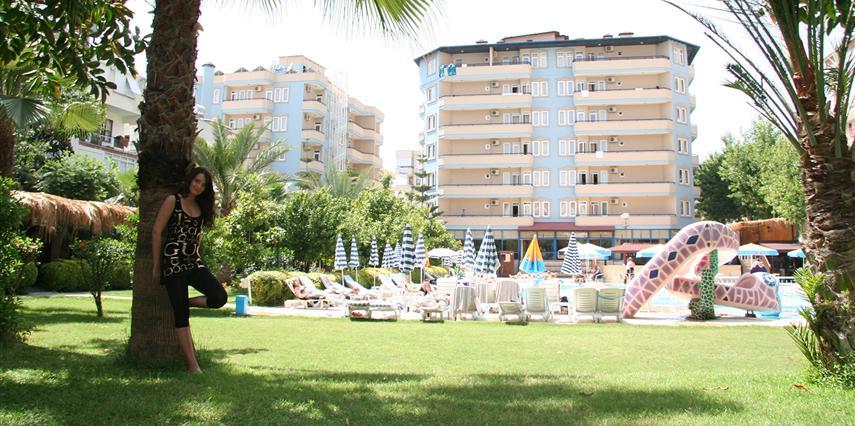 Elysee Garden Family Hotel