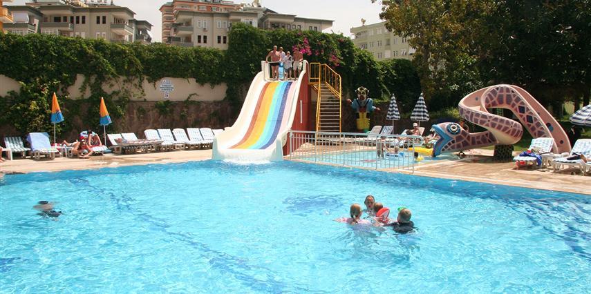 Elysee Garden Family Hotel