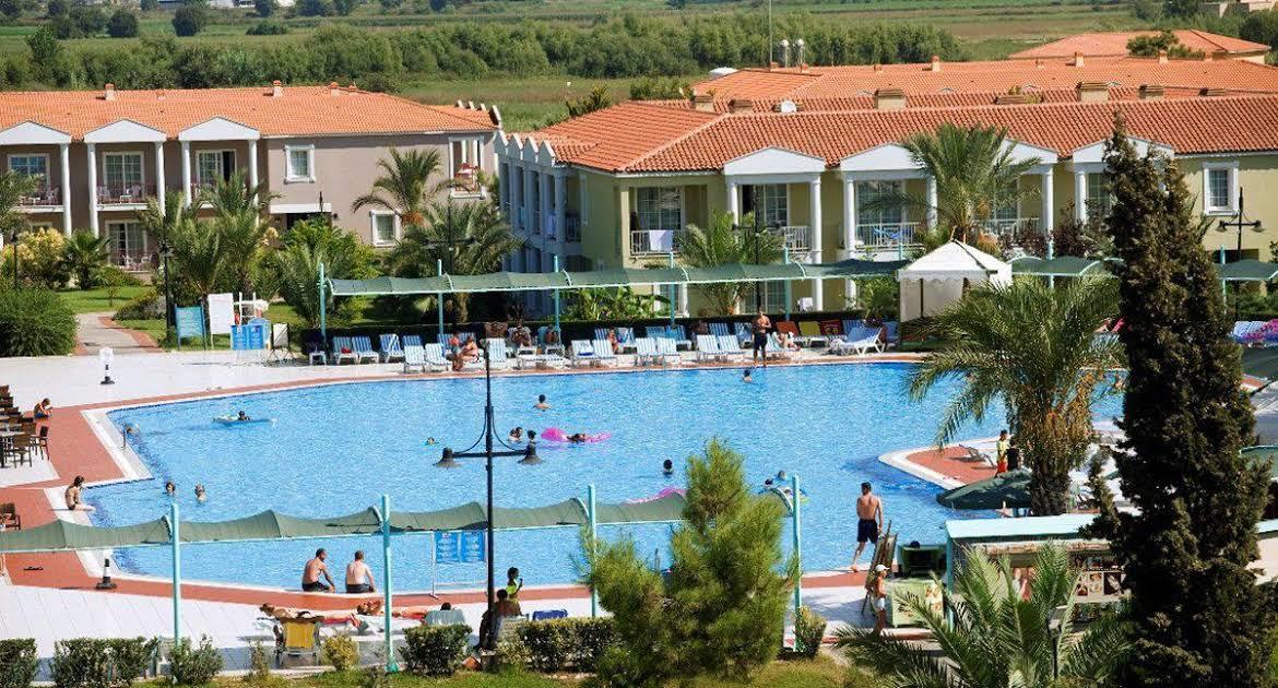 Euphoria Palm Beach Resort