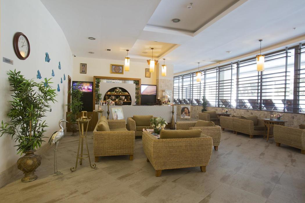 Fame Residence Lara SPA Hotel