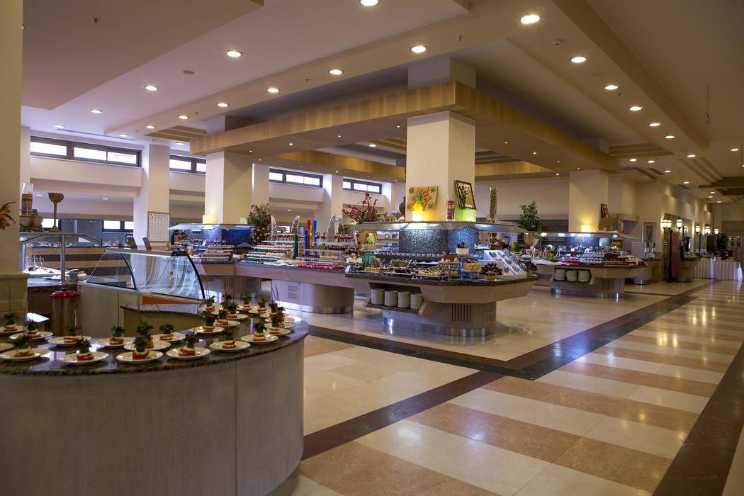 Fame Residence Lara SPA Hotel