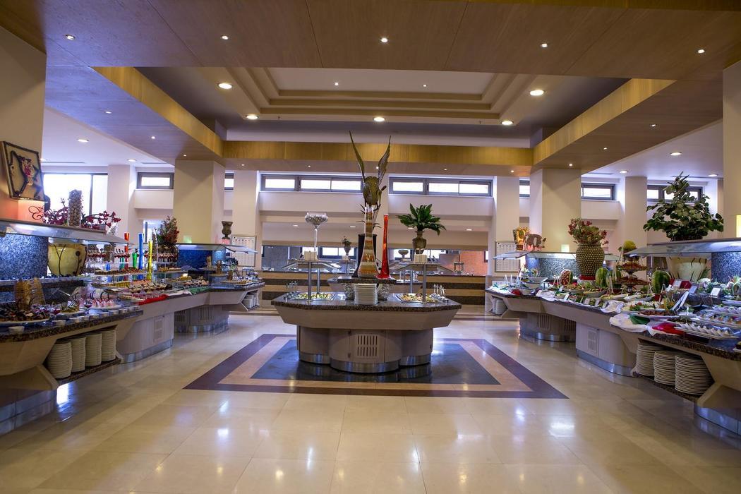 Fame Residence Lara SPA Hotel