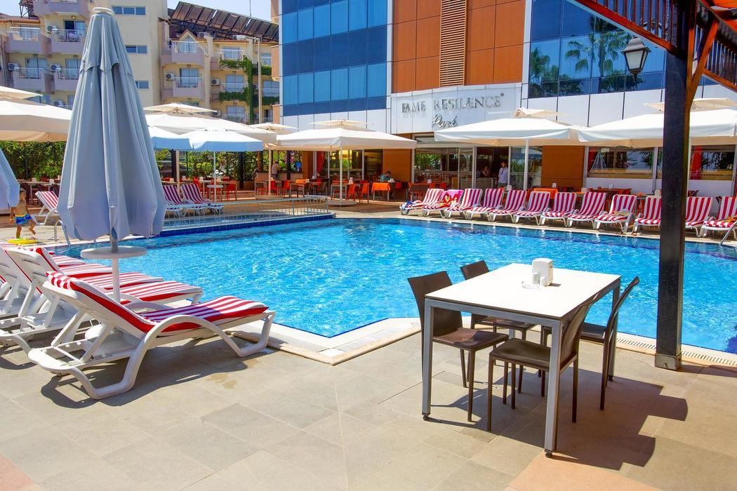Fame Residence Park Hotel