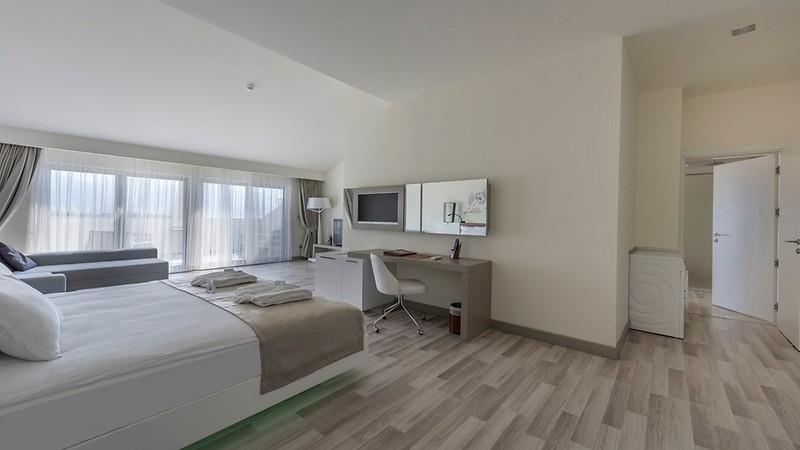 Flora Garden Ephesus