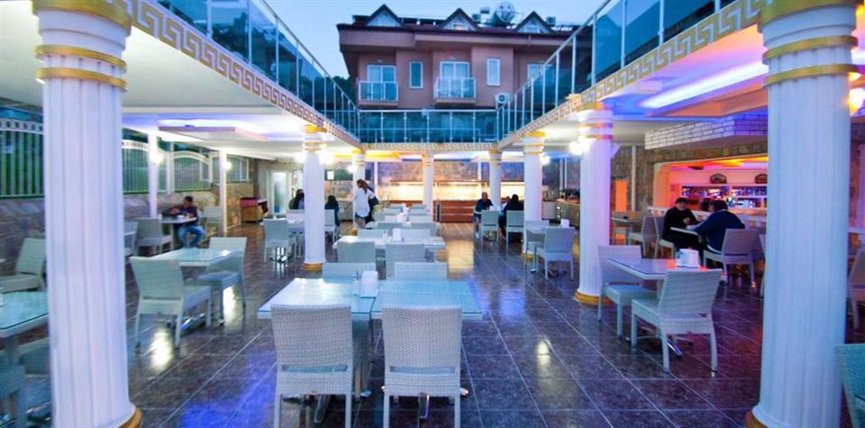 Flora Palm Resort Hotel