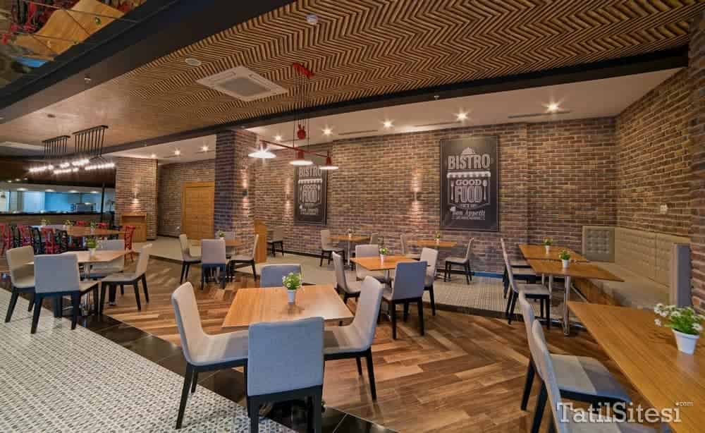 Novum Garden Side Hotel