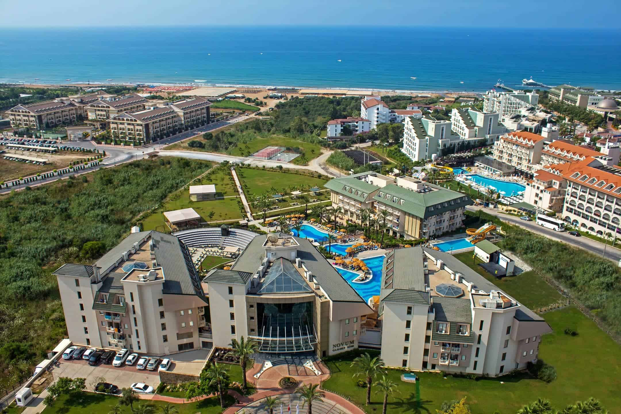 Novum Garden Side Hotel