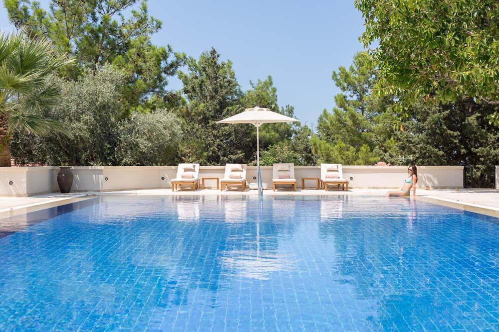 Gillham Vineyard Hotel
