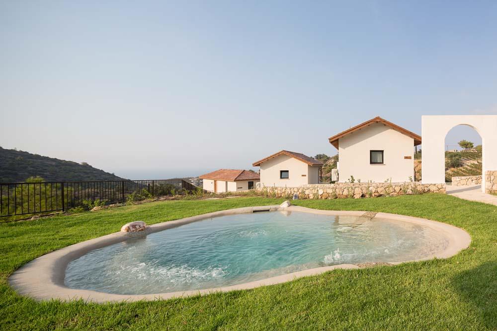 Gillham Vineyard Hotel