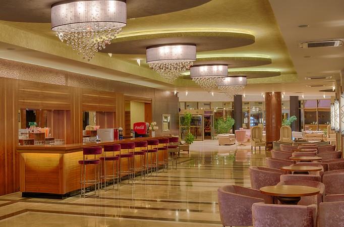 Golden Rock Beach Hotel 