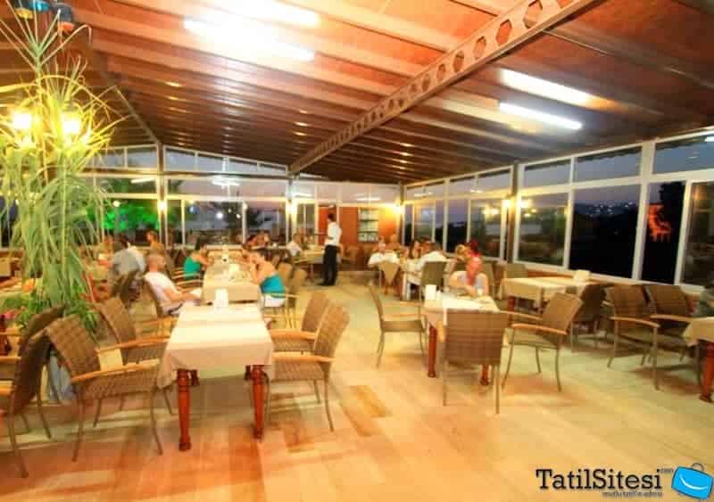 Golden Sunset Beach Hotel 