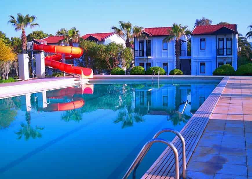 Grand Asa Family Suites