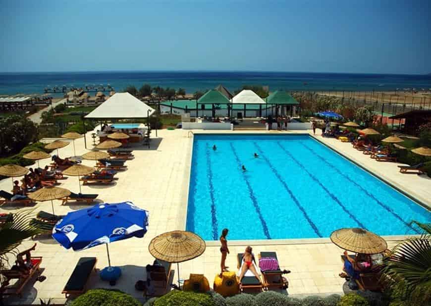 Grand Asa Family Suites