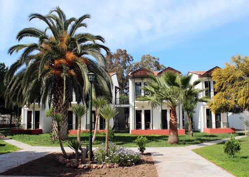 Grand Asa Family Suites