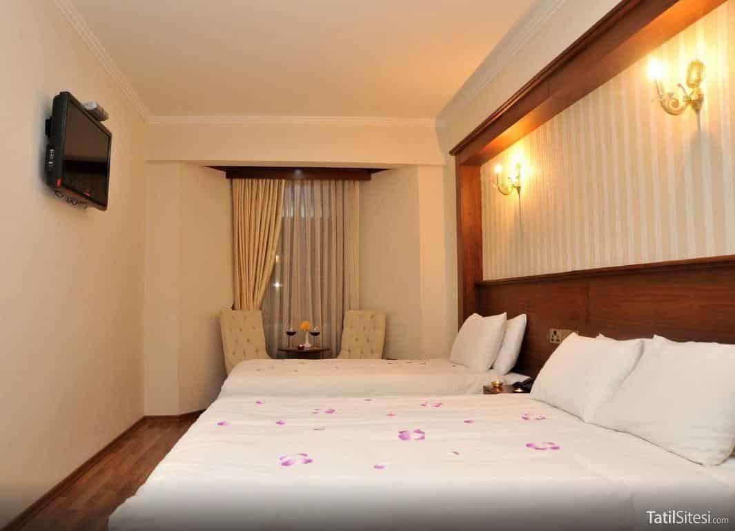 Grand Center Boutique Hotel