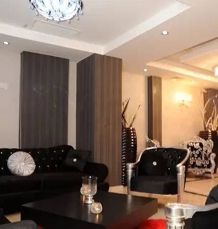 Grand Center Boutique Hotel