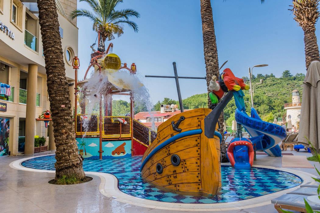 Grand Cettia Hotel