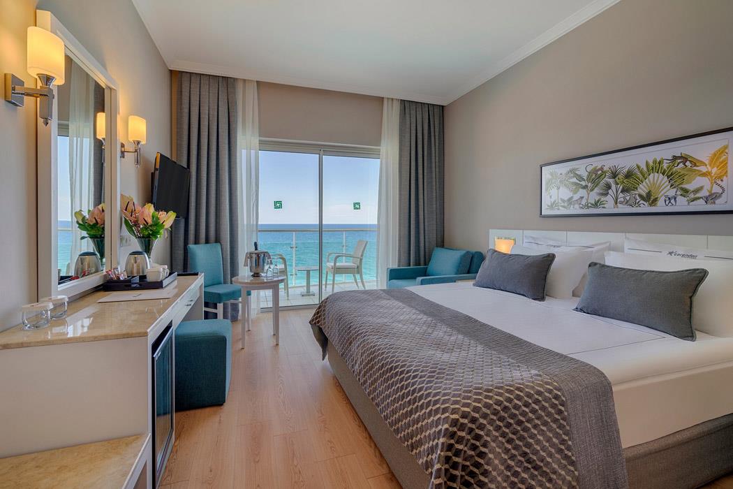 Grand Park Kemer by Corendon