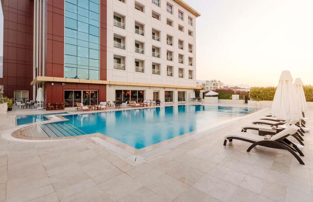 Grand Pasha Kyrenia Hotel