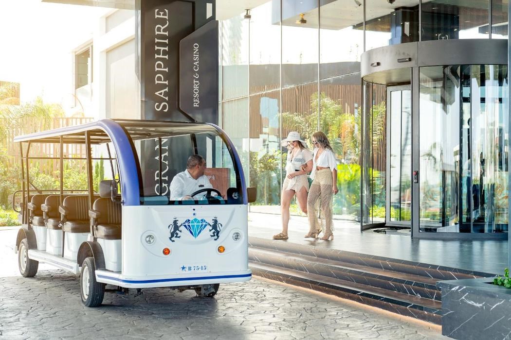 Grand Sapphire Resort Hotel 