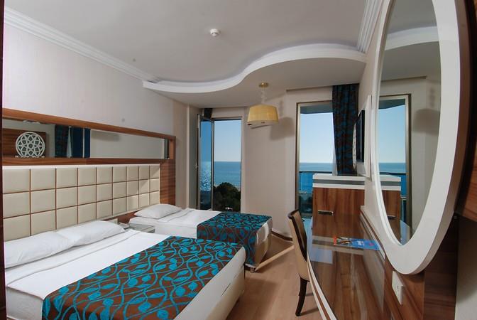 Grand Zaman Beach Hotel