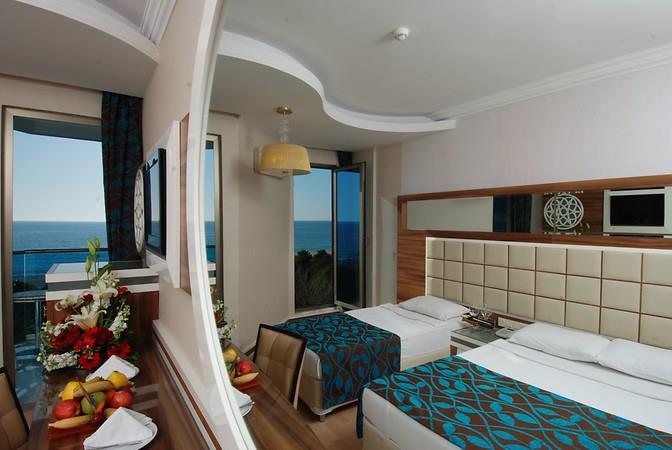 Grand Zaman Beach Hotel