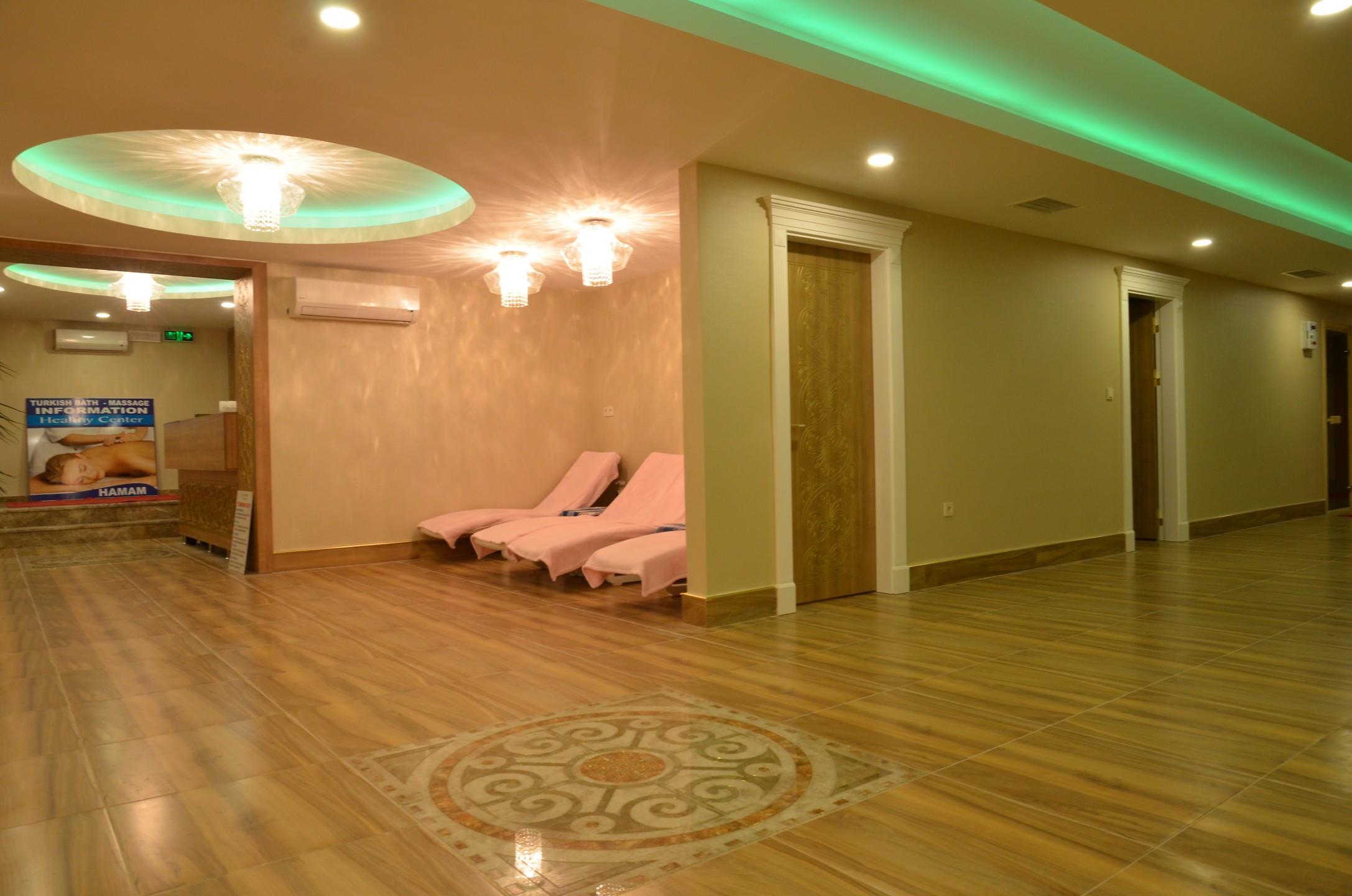 Grand Zaman Beach Hotel