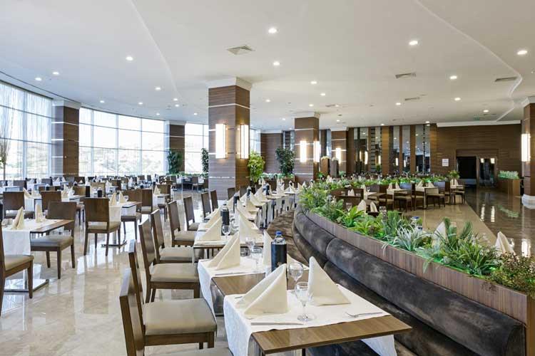 Grannos Thermal Hotel & Convention Center