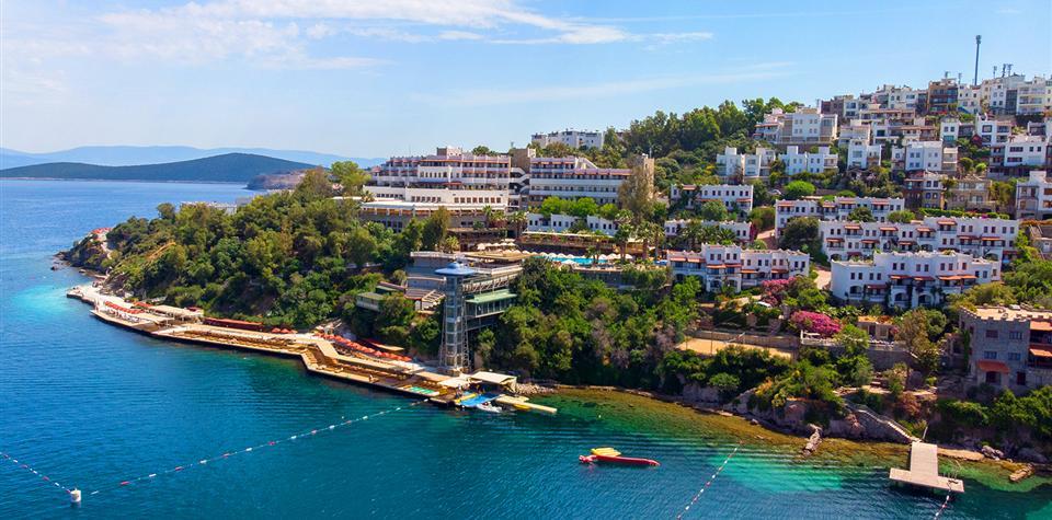 Green bodrum. Грин Бич Бодрум. Green Beach Resort 5 Бодрум. Бодрум Грин Бич Резорт фото. Грин Бич Бодрум номера.