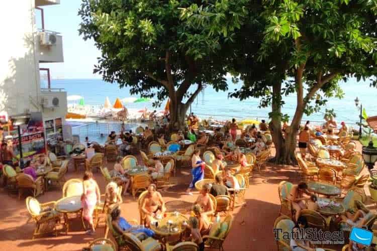 Görgülü Kleopatra Beach Hotel
