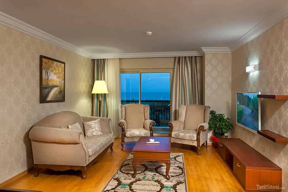 Heaven Beach Resort & Spa