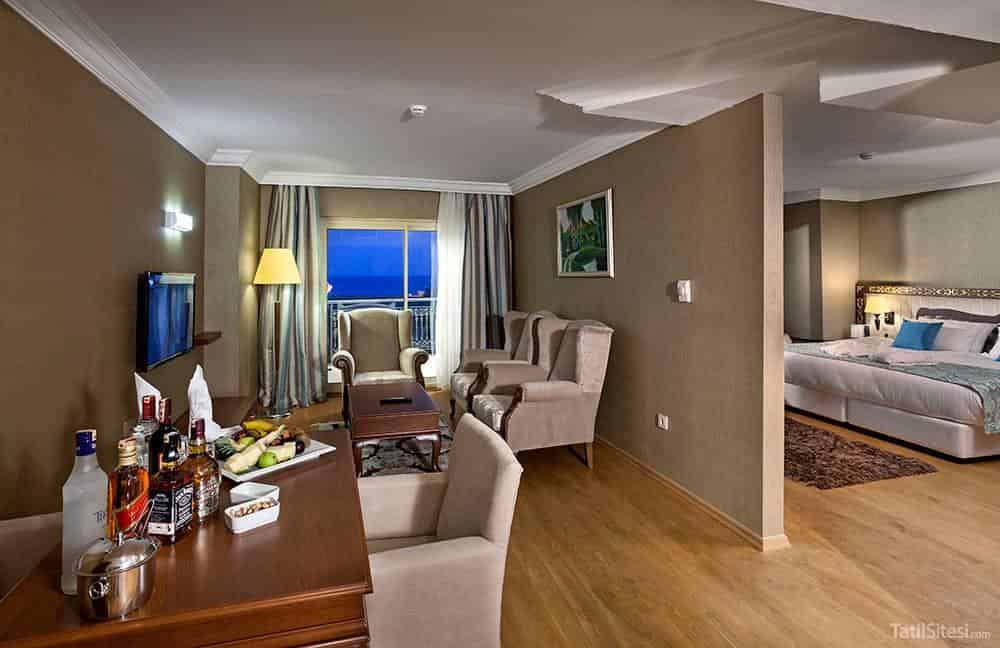 Heaven Beach Resort & Spa