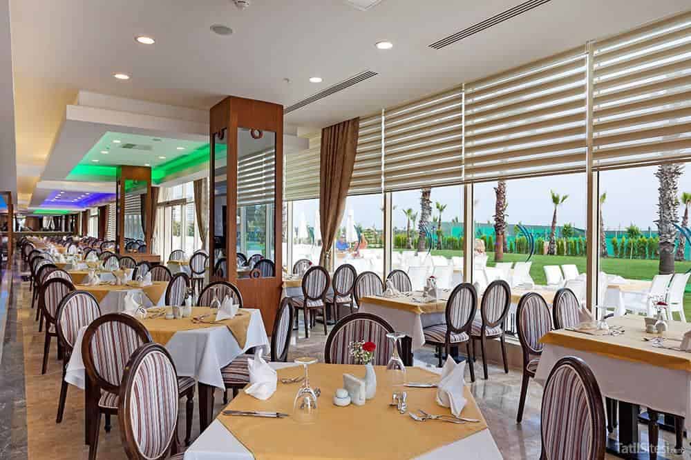 Heaven Beach Resort & Spa