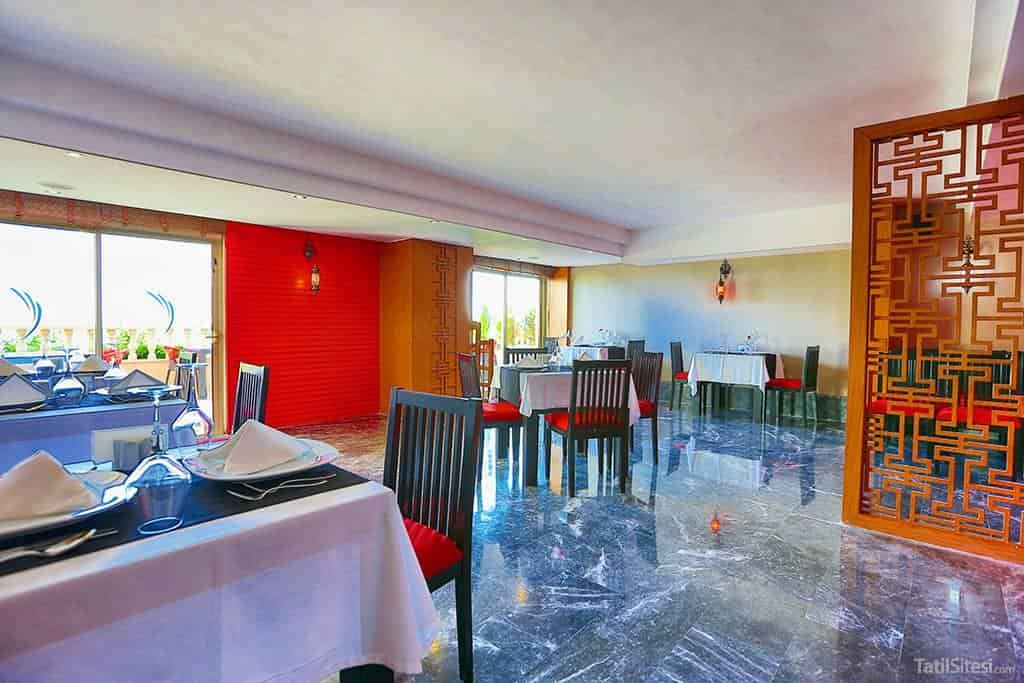 Heaven Beach Resort & Spa