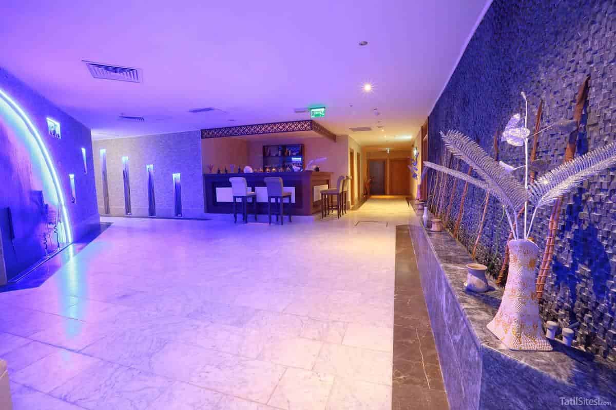 Heaven Beach Resort & Spa