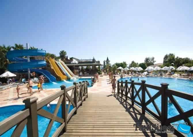 Holiday Garden Resort