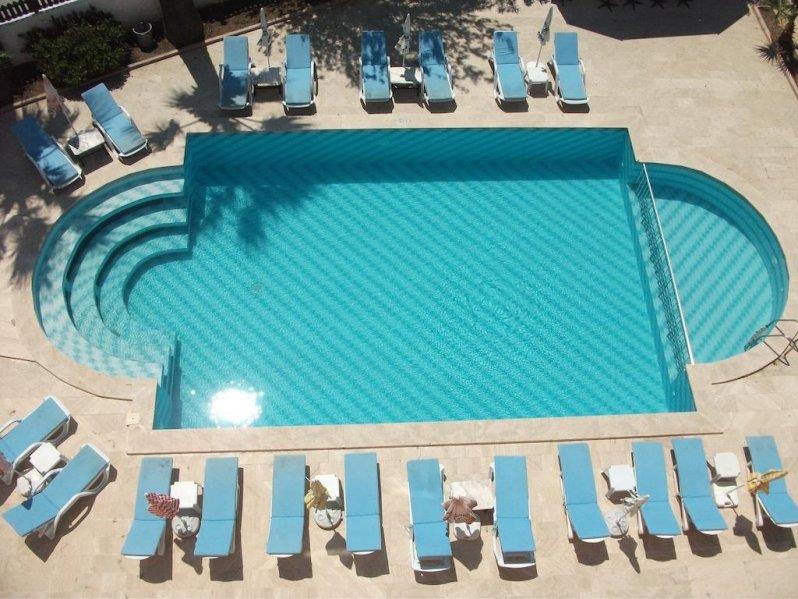 Holiday Hotel Güzelçamlı