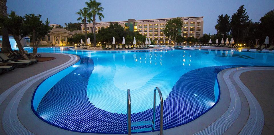 Horus Paradise Luxury Resort