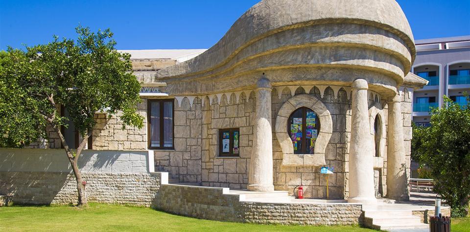 Horus Paradise Luxury Resort