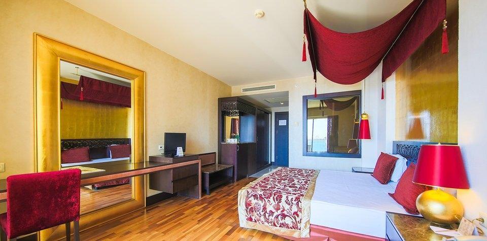 Horus Paradise Luxury Resort