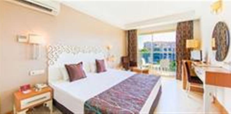 Horus Paradise Luxury Resort