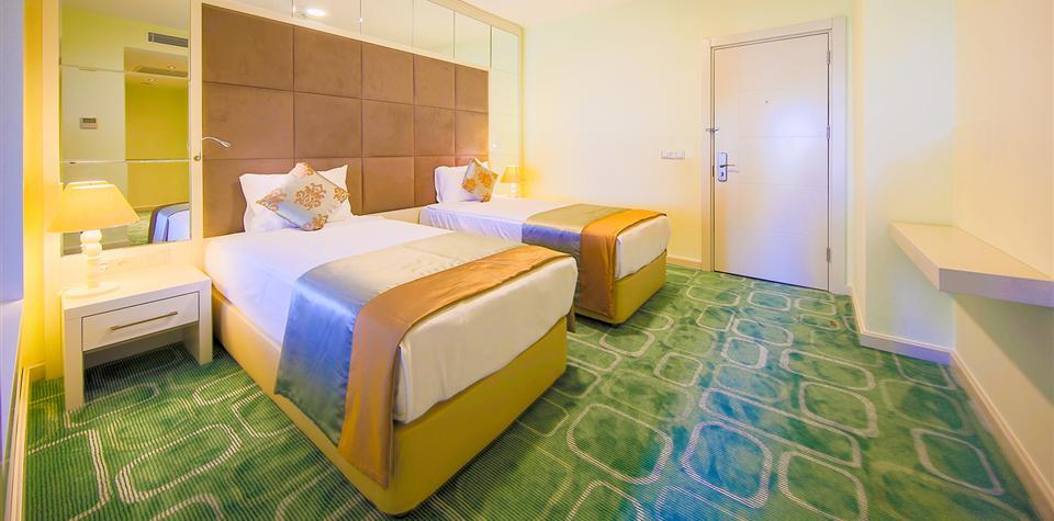 Horus Paradise Luxury Resort