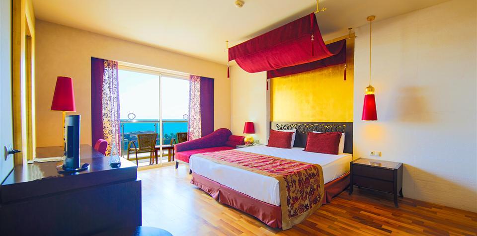 Horus Paradise Luxury Resort