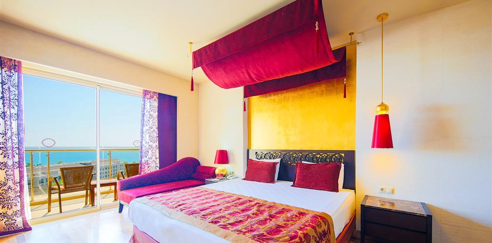 Horus Paradise Luxury Resort