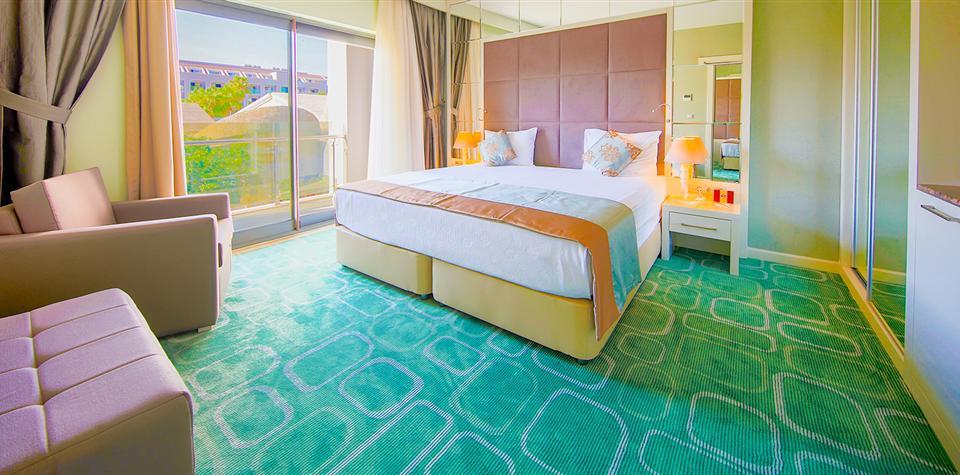 Horus Paradise Luxury Resort