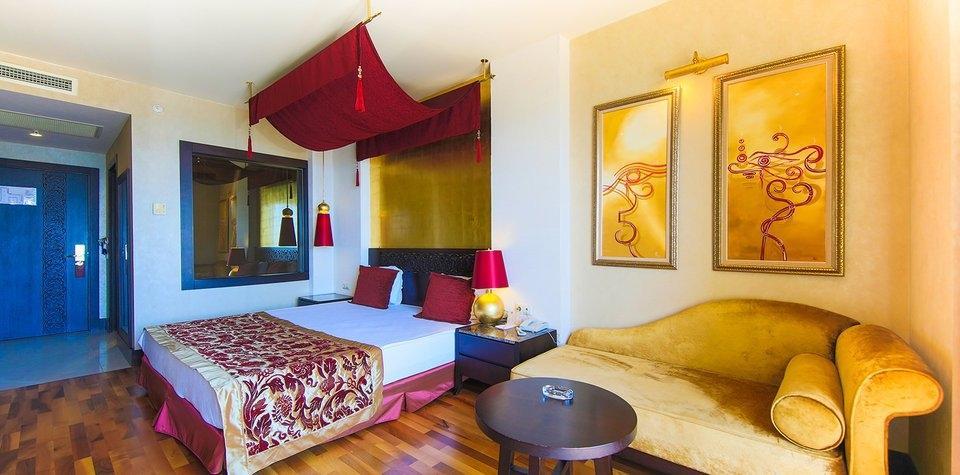 Horus Paradise Luxury Resort