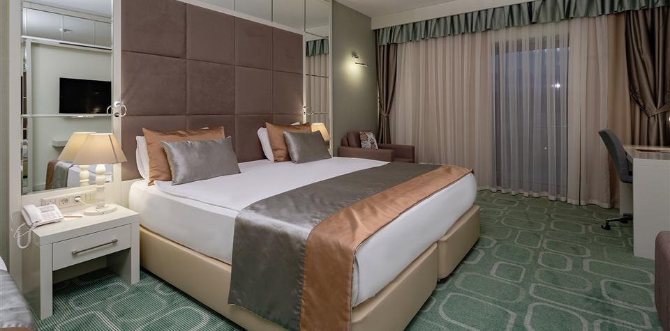 Horus Paradise Luxury Resort