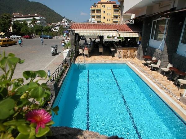 Hotel Devamlı