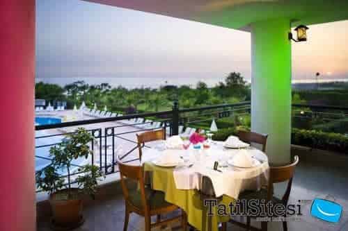 Hotel La Mer Delta Alara