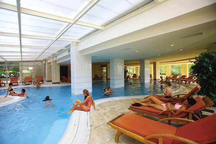 Hotel Terrace Beach Resort